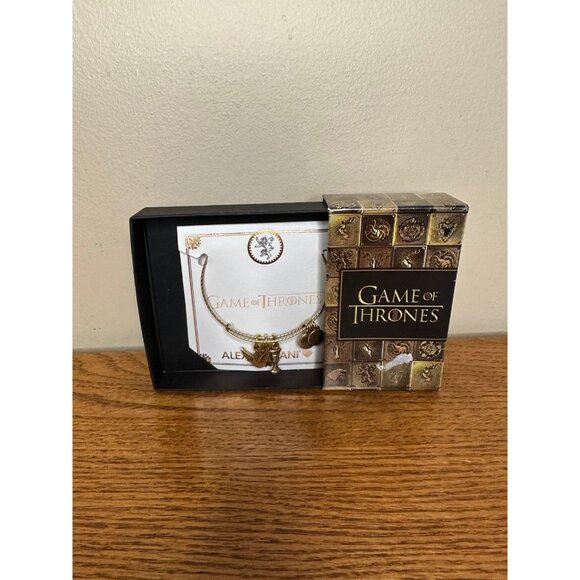 ALEX AND ANI Game of Thrones House of Lannister Gold Charm Bracelet new - Picture 1 of 1
